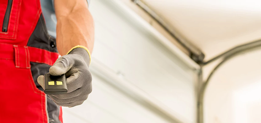 Residential Garage Door Security in Parkway, California