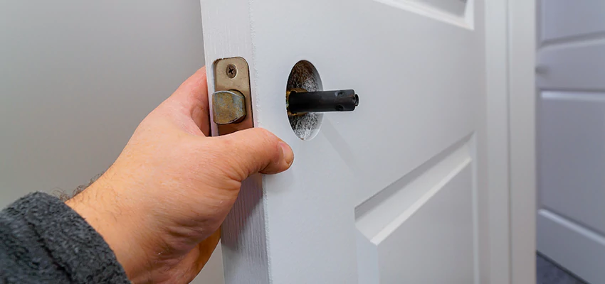 Nighttime Locksmith For Lock Repair in Parkway, CA