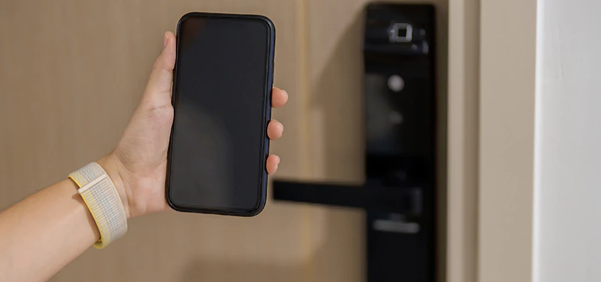 Keypad Wifi Locks Repair And Installation in Parkway, CA