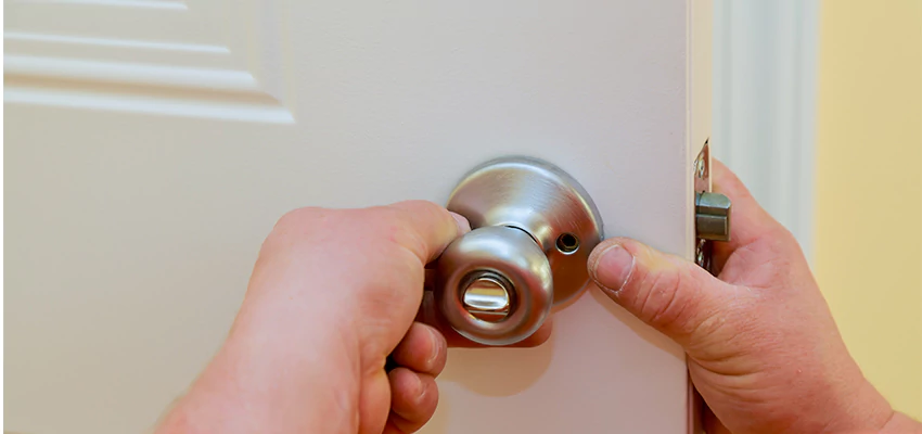 After-hours Locksmith For Lock And Key Installation in Parkway, CA