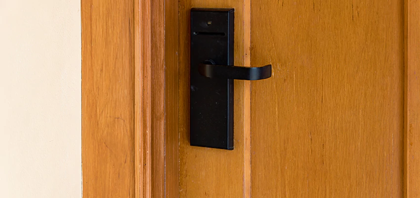 Quick Response Locksmith For Lock Repair in Parkway, California