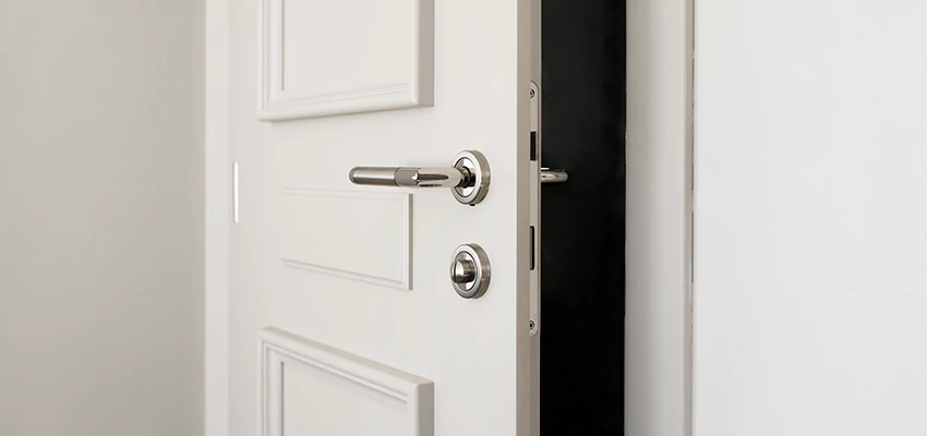Folding Bathroom Door With Lock Solutions in Parkway, CA
